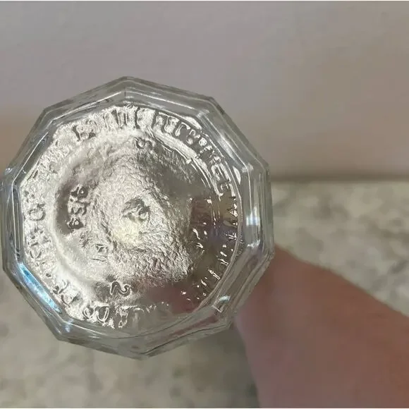 Vintage antique round Vodka cut glass decanter - Picture 5 of 8